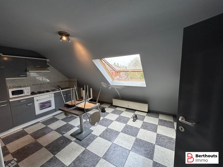 14 studio’s, 8 appartementen, 1 grote duplex - Volledig verhuurd!