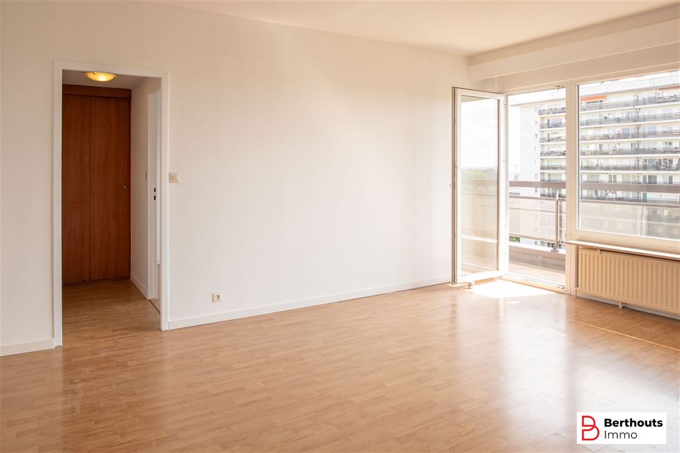 Instapklaar appartement met leuk terras