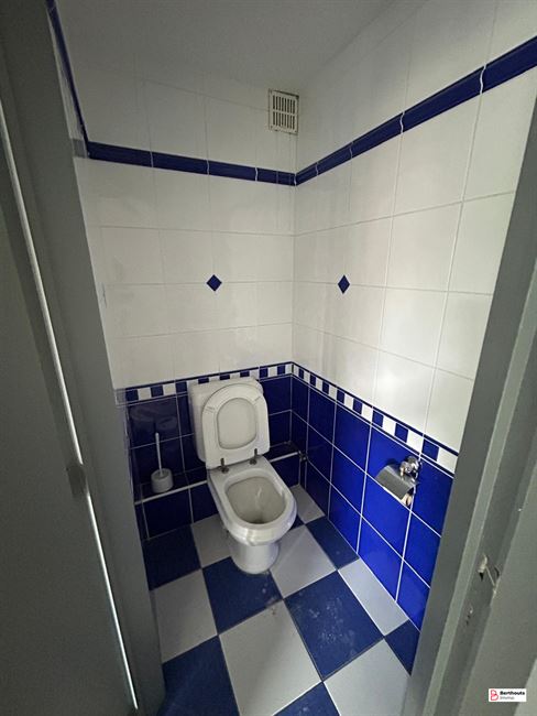 14 studio’s, 8 appartementen, 1 grote duplex - Volledig verhuurd!