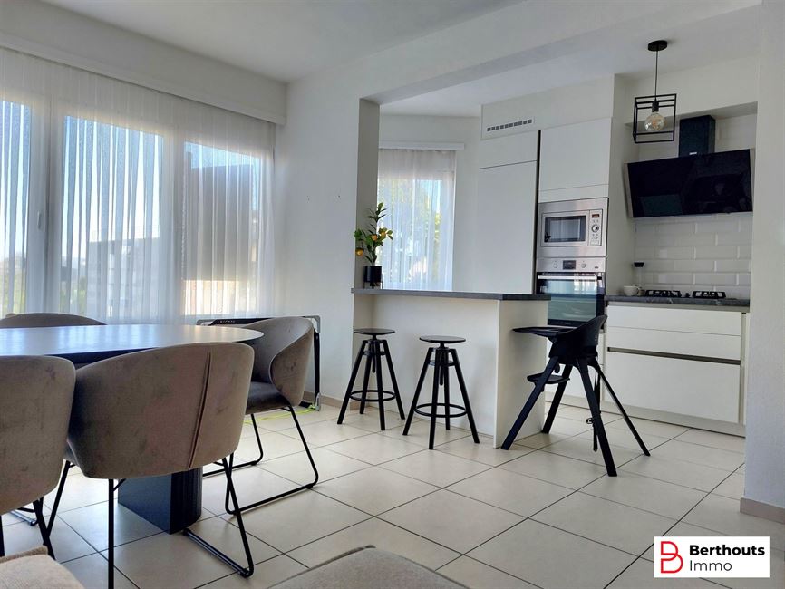 APPARTEMENT MET 2 SLAAPKAMERS