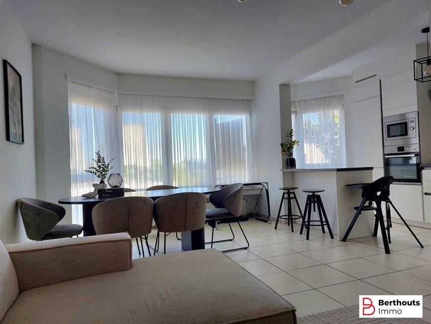 APPARTEMENT MET 2 SLAAPKAMERS