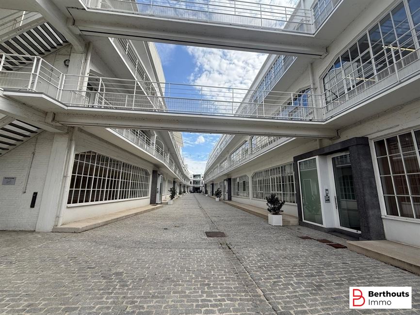 LOFT UNIQUE ET ENERGETIQUE