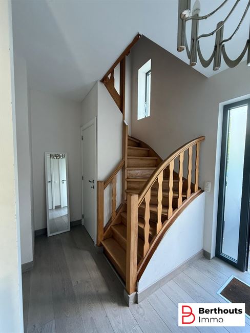 MAISON RENOVEE ET ÉNERGÉTIQUE