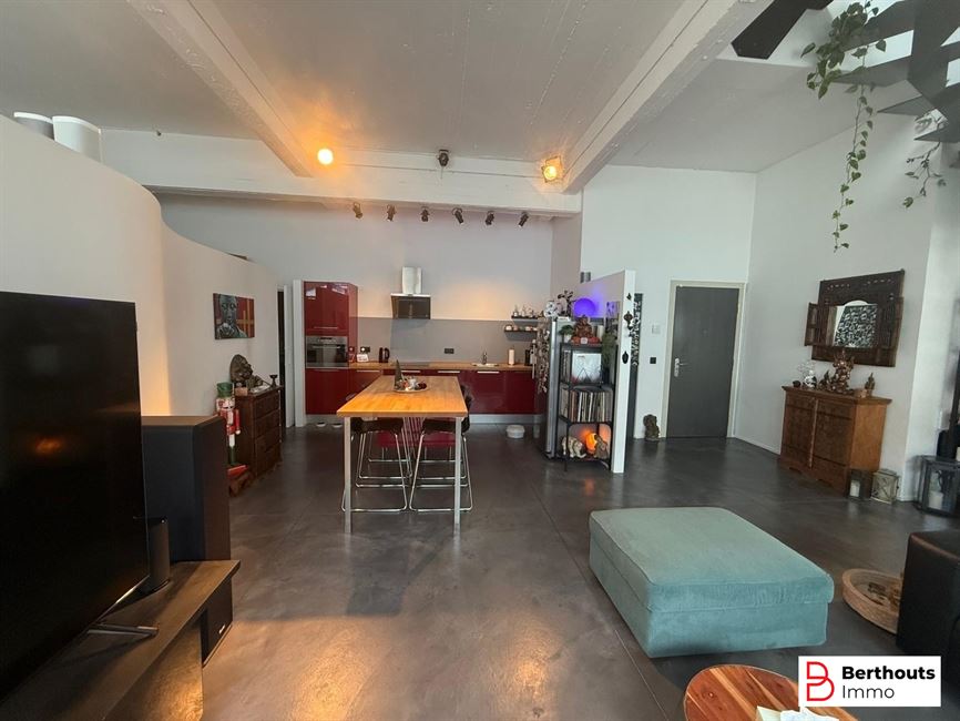 LOFT UNIQUE ET ENERGETIQUE