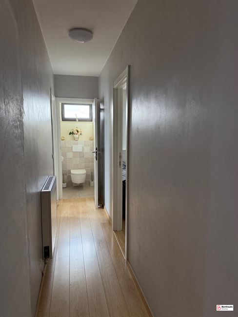 INSTAPKLARE WONING MET 4 SLAAPKAMERS EN ZUID GELEGEN TUIN