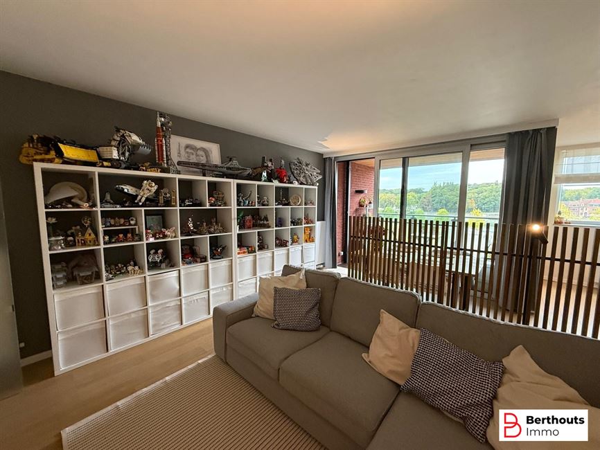 APPARTEMENT MET TERRAS EN ONDERGRONDSE STAANPLAATS