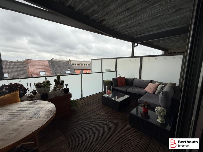 ENERGIEZUINIGE, UITZONDERLIJKE LOFT