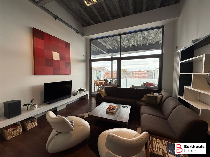 ENERGIEZUINIGE, UITZONDERLIJKE LOFT