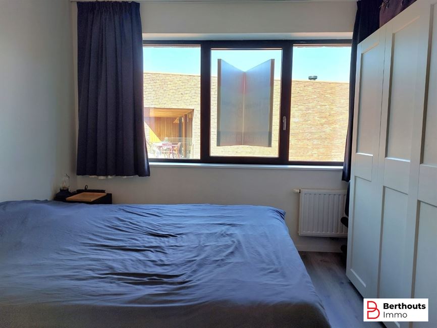 INSTAPKLAAR APPARTEMENT MET TERRAS