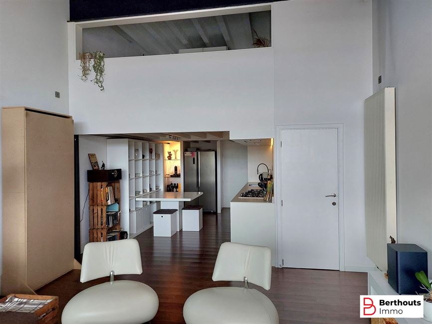 ENERGIEZUINIGE, UITZONDERLIJKE LOFT