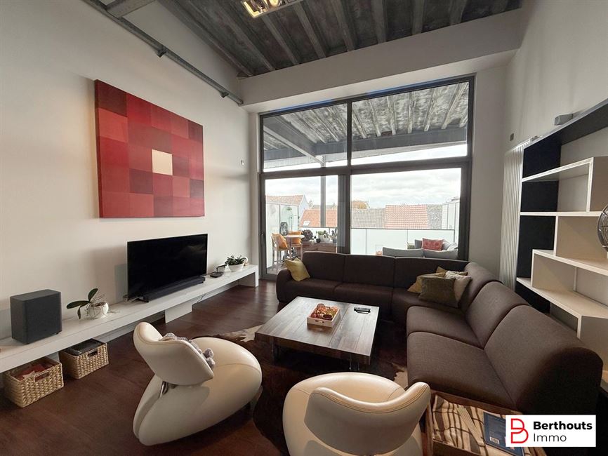 ENERGIEZUINIGE, UITZONDERLIJKE LOFT