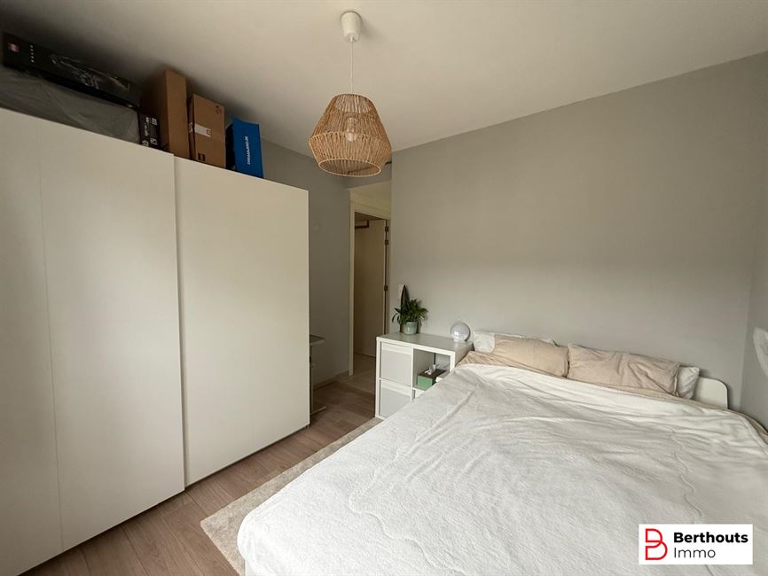 APPARTEMENT MET TERRAS EN ONDERGRONDSE STAANPLAATS