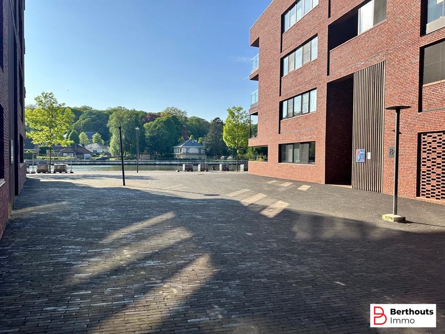 INSTAPKLAAR APPARTEMENT MET TERRAS