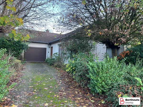 BUNGALOW MET 3 SLKMS