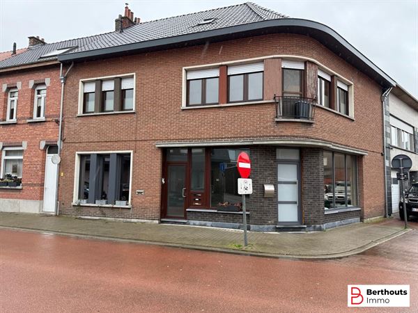 APPARTEMENT MET 2 SLAAPKAMERS