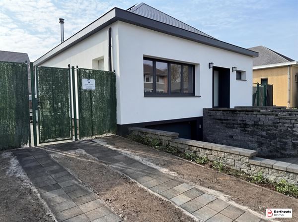 ENERGIEZUINIGE BUNGALOW MET TUIN