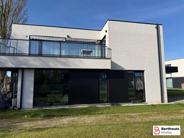 APPARTEMENT MET TERRAS EN 1 SLAAPKAMER