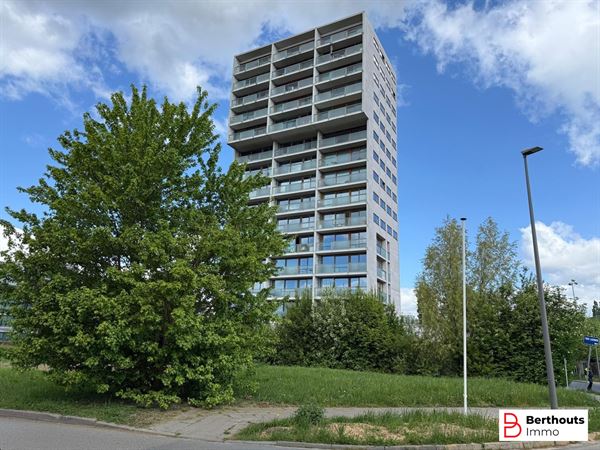 APPARTEMENT INCLUSIEF STAANPLAATS