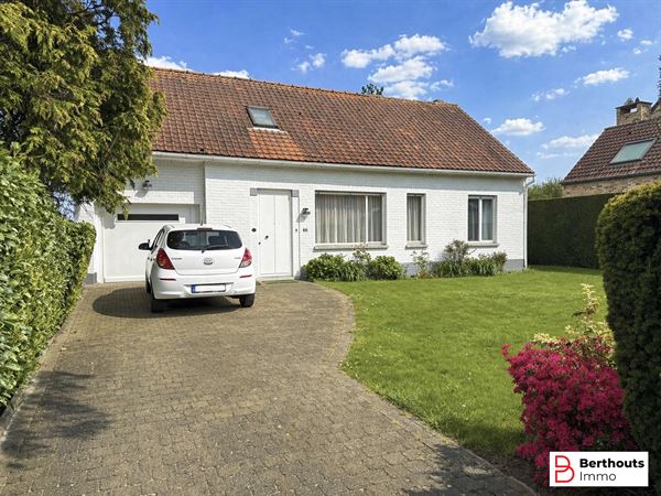 CHARMANTE WONING MET MOOI UITZICHT OP 11 ARE 87 CA