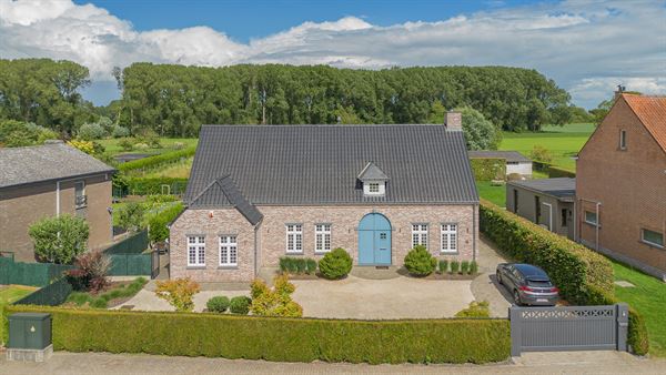 ENERGIEZUINIGE (EPC: A) LANDELIJKE VILLA OP 41 ARE