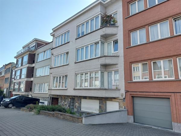 APPARTEMENT INCLUSIEF GARAGE
