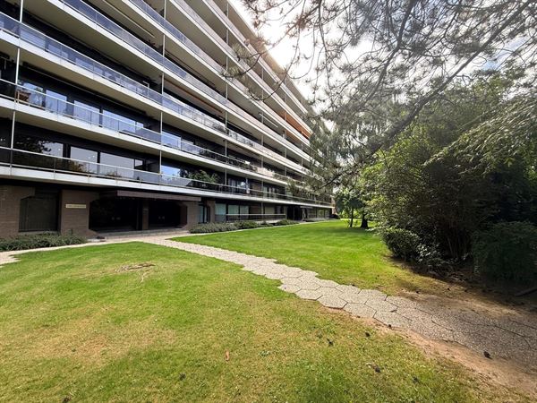 APPARTEMENT MET 2 SLKMS EN 2 TERRASSEN
