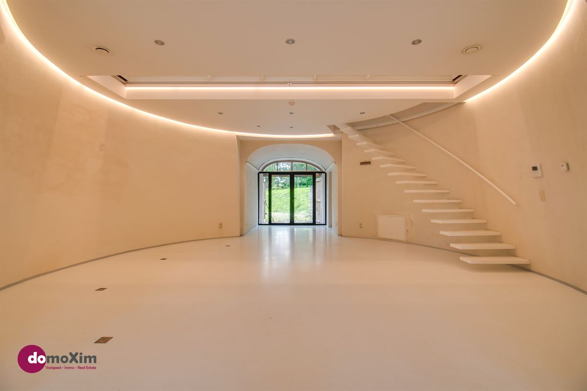 De Oude Korenmolen van Veltem, een unieke villa op een perceel van 47 are
