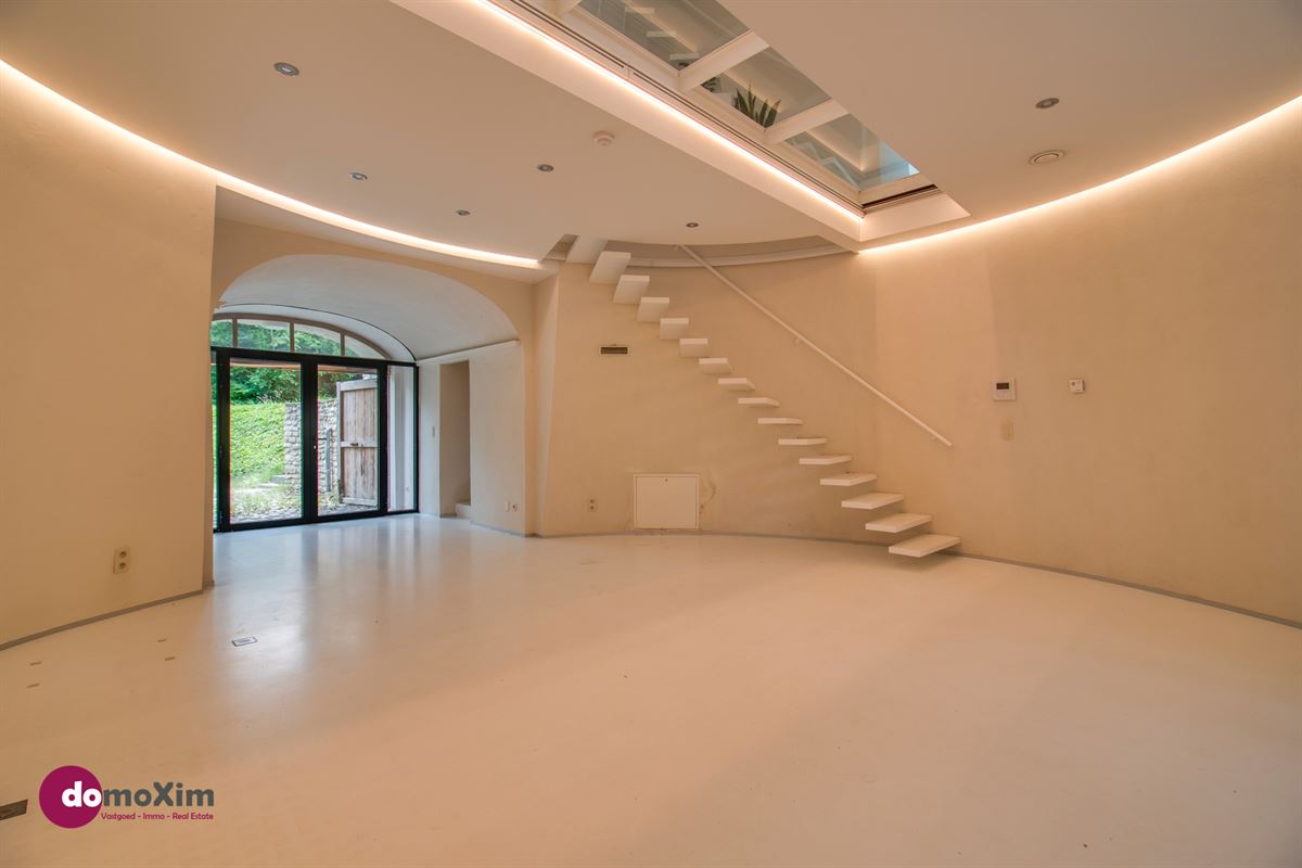 De Oude Korenmolen van Veltem, een unieke villa op een perceel van 47 are