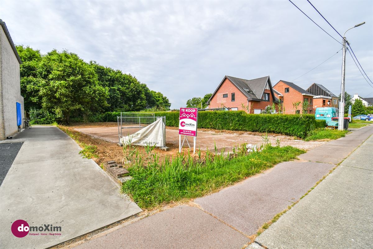 Building plot with permit for an exclusive circular villa near the Dijle Muizen