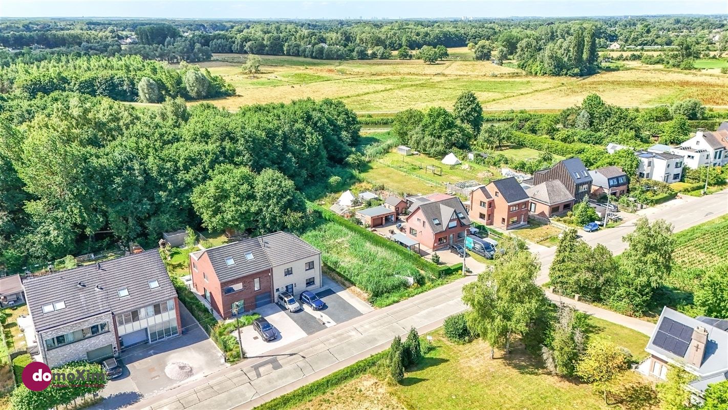 Building plot with permit for an exclusive circular villa near the Dijle Muizen