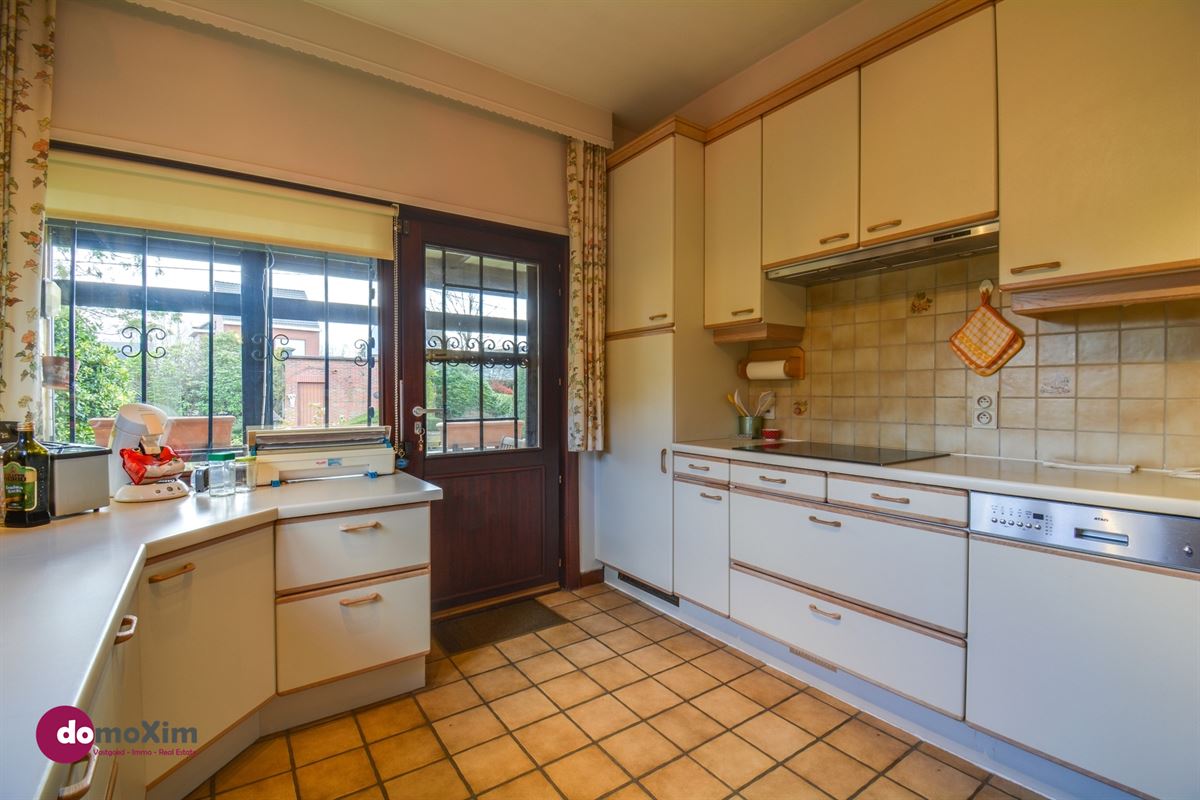 Villa majestueuse avec 3 chambres à coucher sur un terrain spacieux à Hever