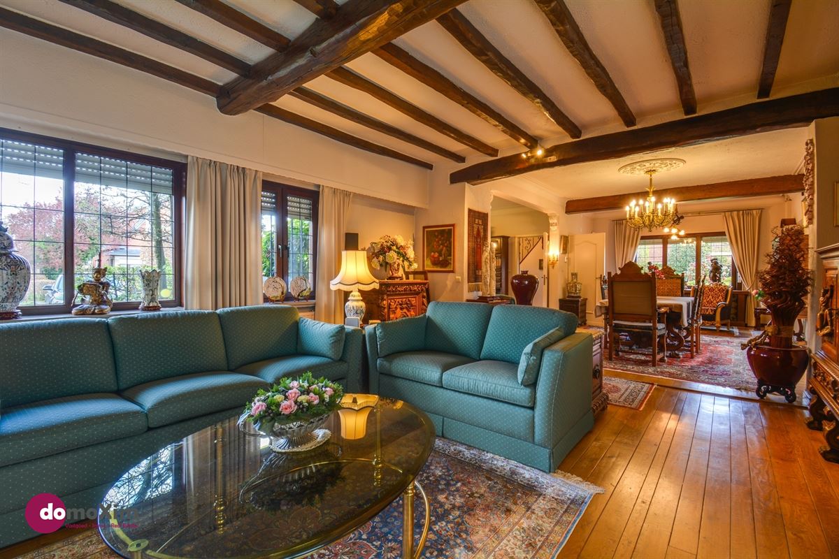 Villa majestueuse avec 3 chambres à coucher sur un terrain spacieux à Hever