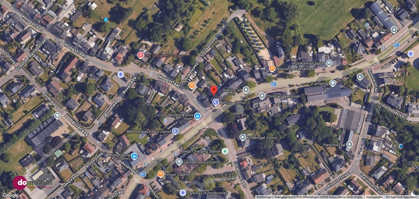 Ideally located commercial property in the center of Zemst