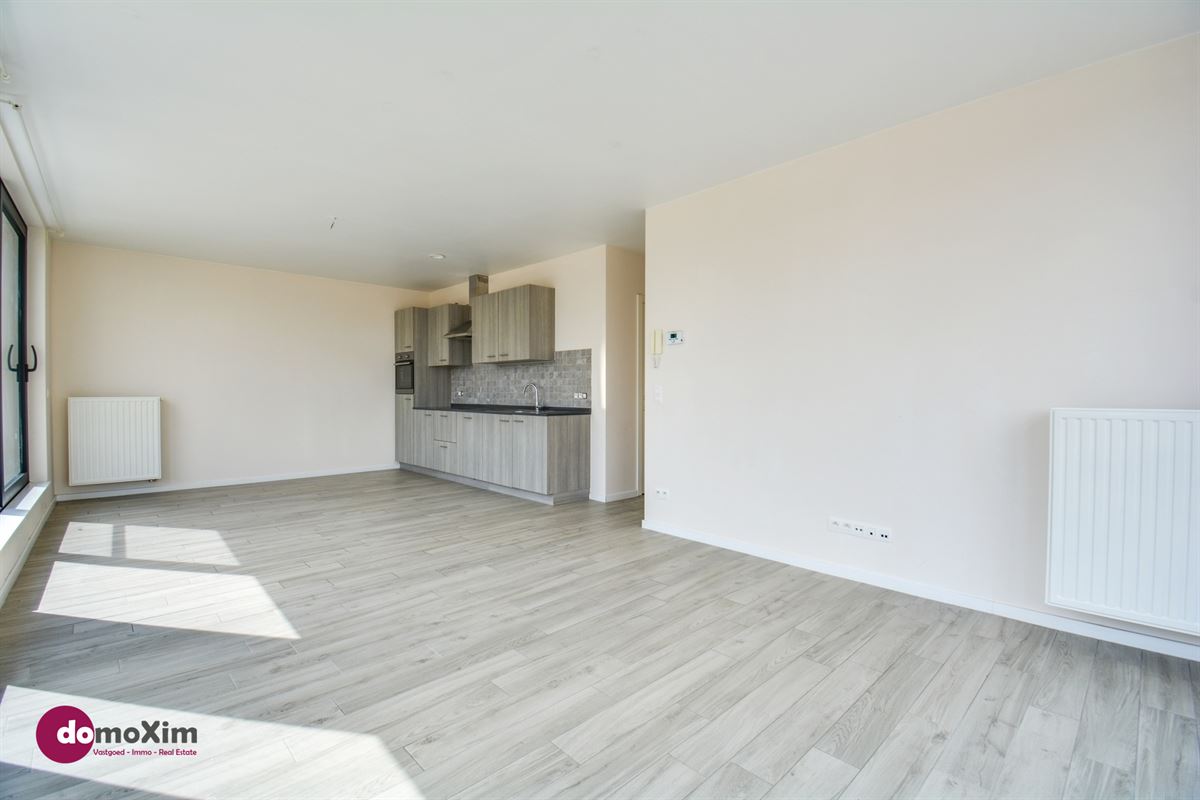 Appartement lumineux avec 2 chambres et une grande terrasse au cœur de Boortmeerbeek