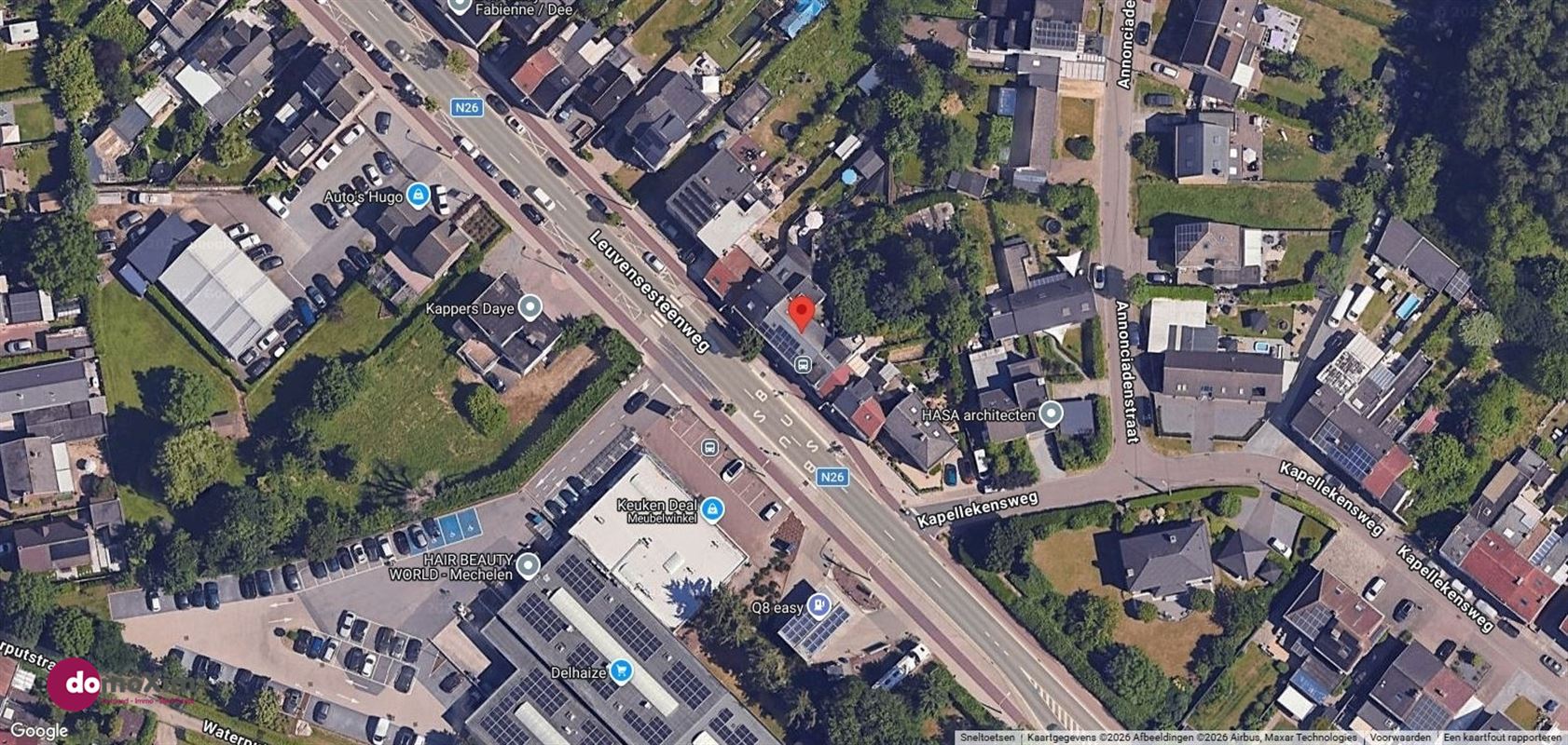 Woning voor gemengd gebruik / opbrengsteigendom nabij het centrum van Muizen
