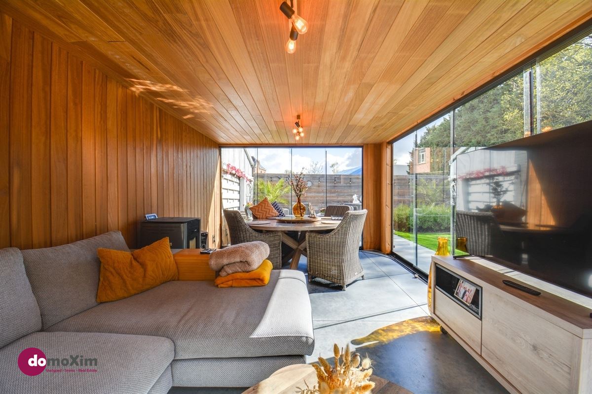 Charmante woning met ruim atelier nabij de vaart in Boortmeerbeek