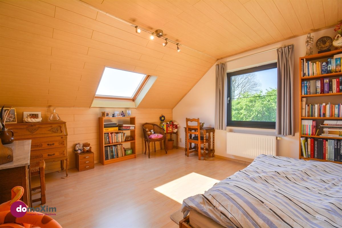 Mooie instapklare woning met 4 slaapkamers in Hever