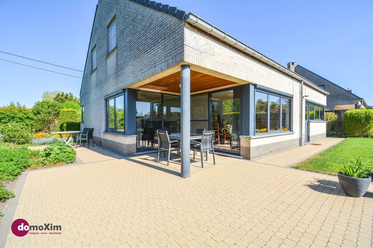 Mooie instapklare woning met 4 slaapkamers in Hever