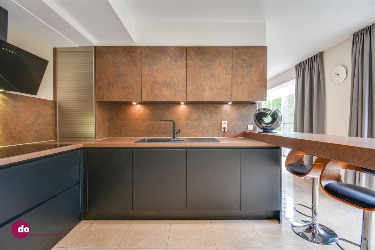 Ruime, moderne open bebouwing in rustige residentiële buurt in Elewijt