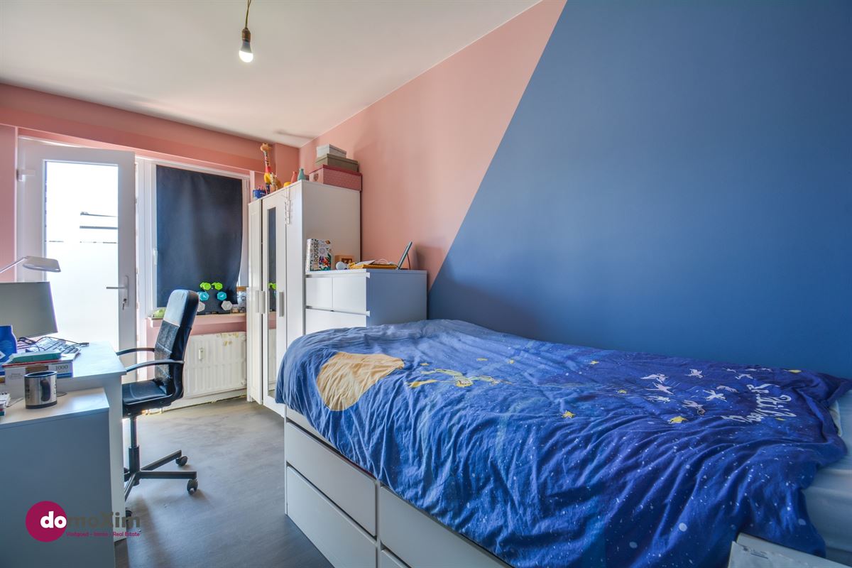 Ruim 3-slaapkamerappartement met parking op toplocatie vlak bij Brussel