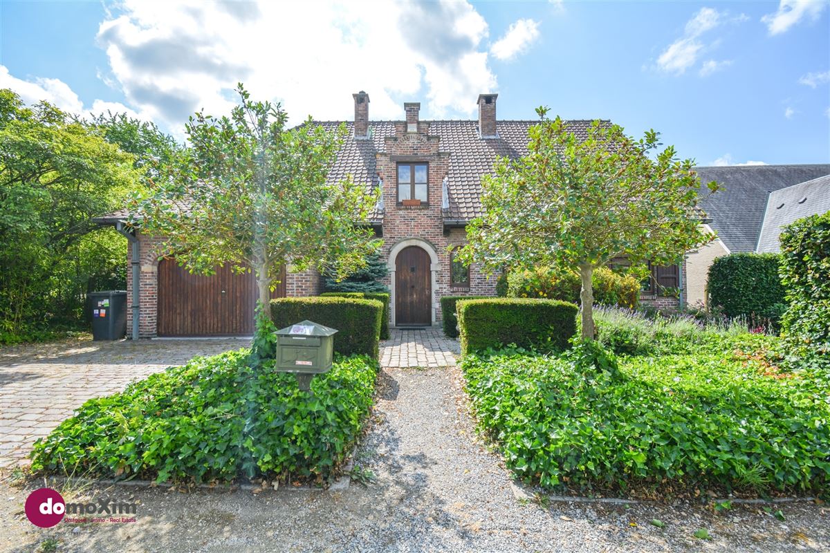 Beautiful villa with 4 bedrooms and a beautiful garden in Zaventem