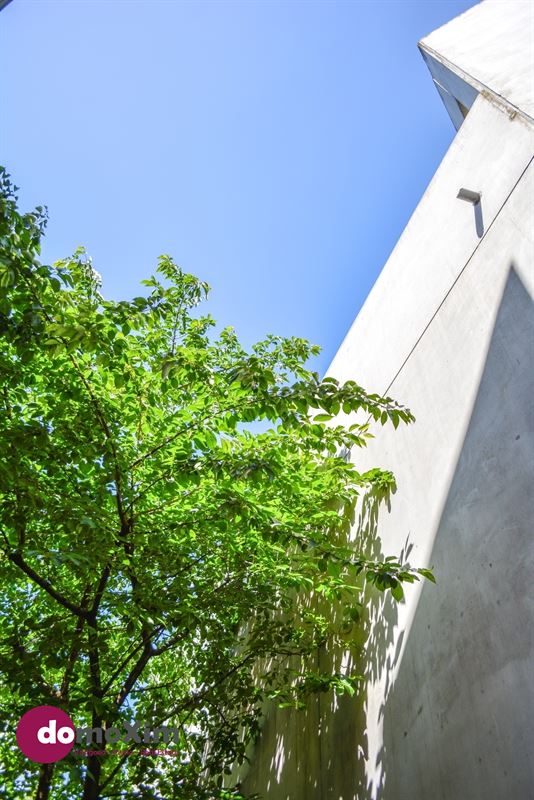 Architecturale woning met parking in het hart van Leuven