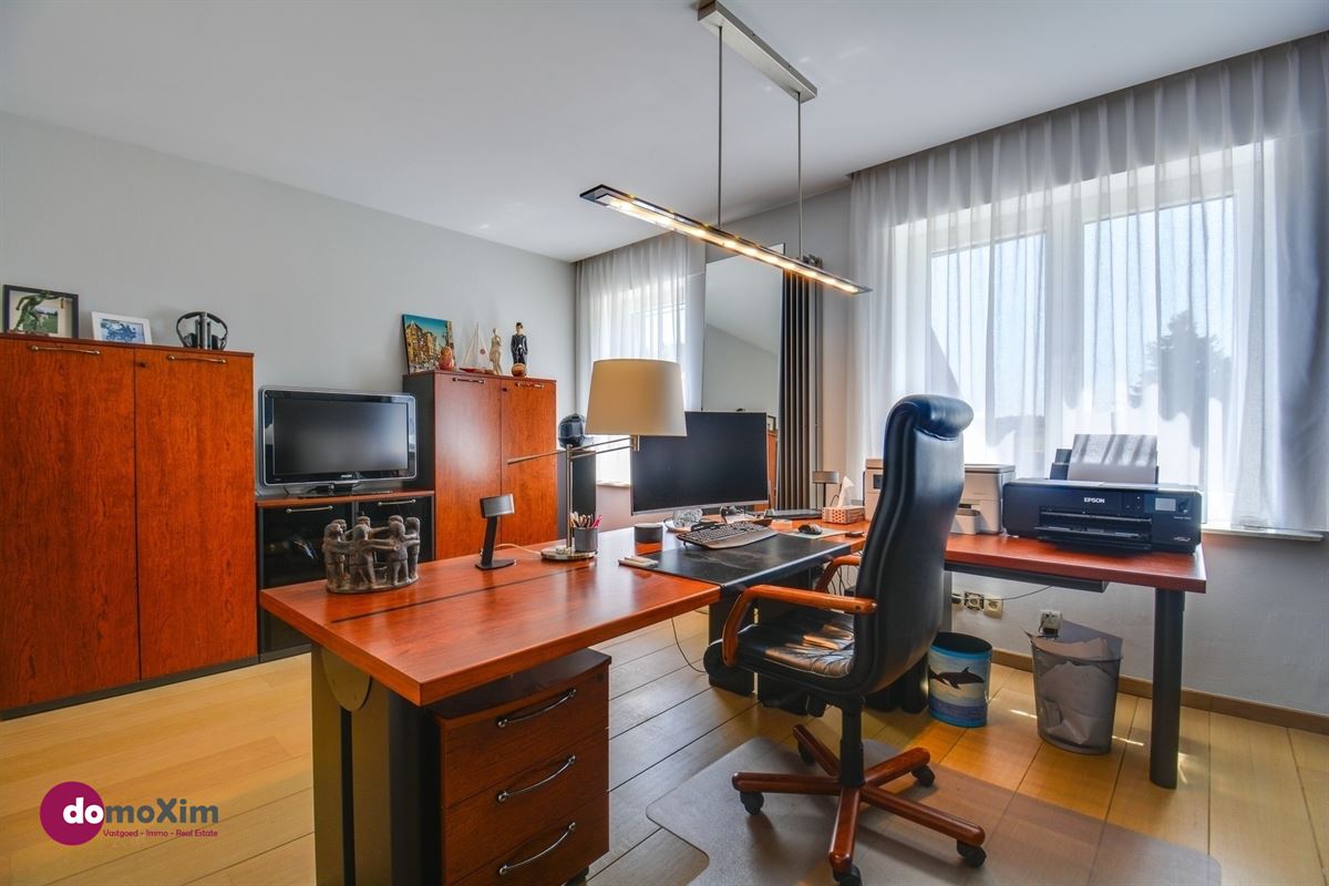 Spacious move-in ready family home in a unique location in Herent