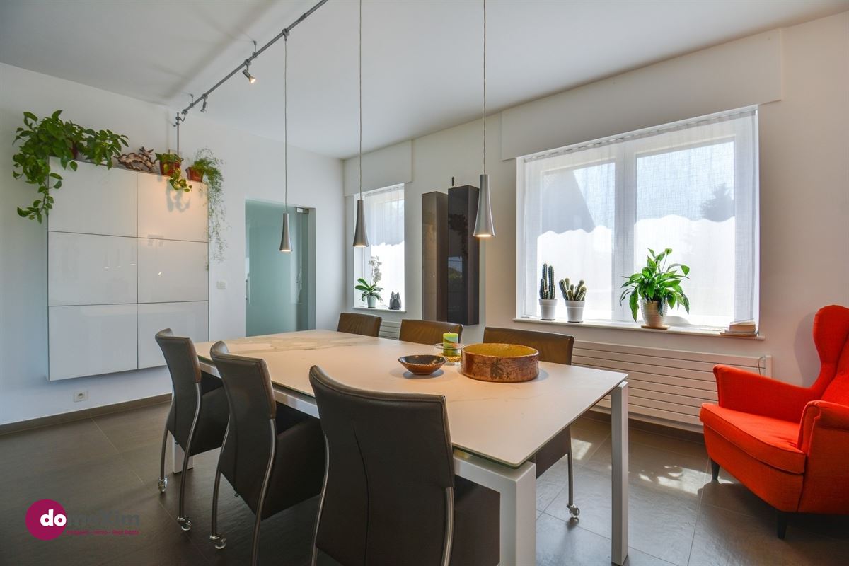 Spacious move-in ready family home in a unique location in Herent