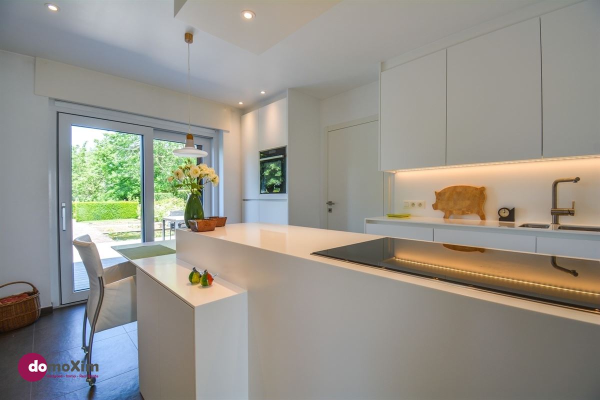 Spacious move-in ready family home in a unique location in Herent