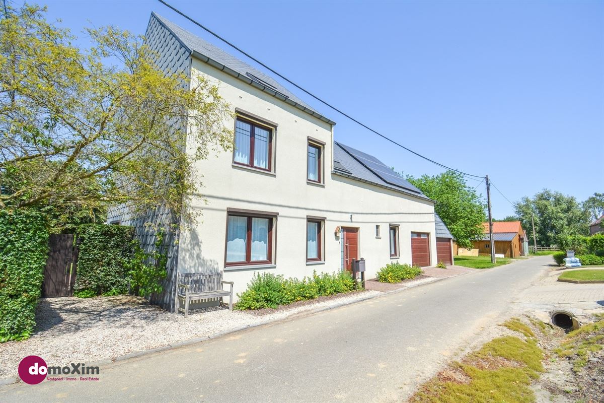 Spacious move-in ready family home in a unique location in Herent