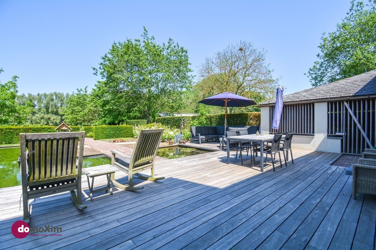 Spacious move-in ready family home in a unique location in Herent