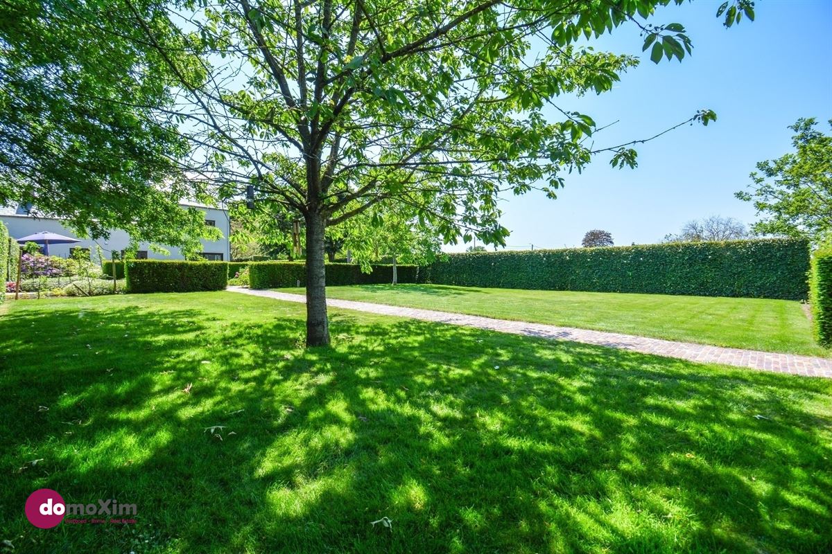 Spacious move-in ready family home in a unique location in Herent