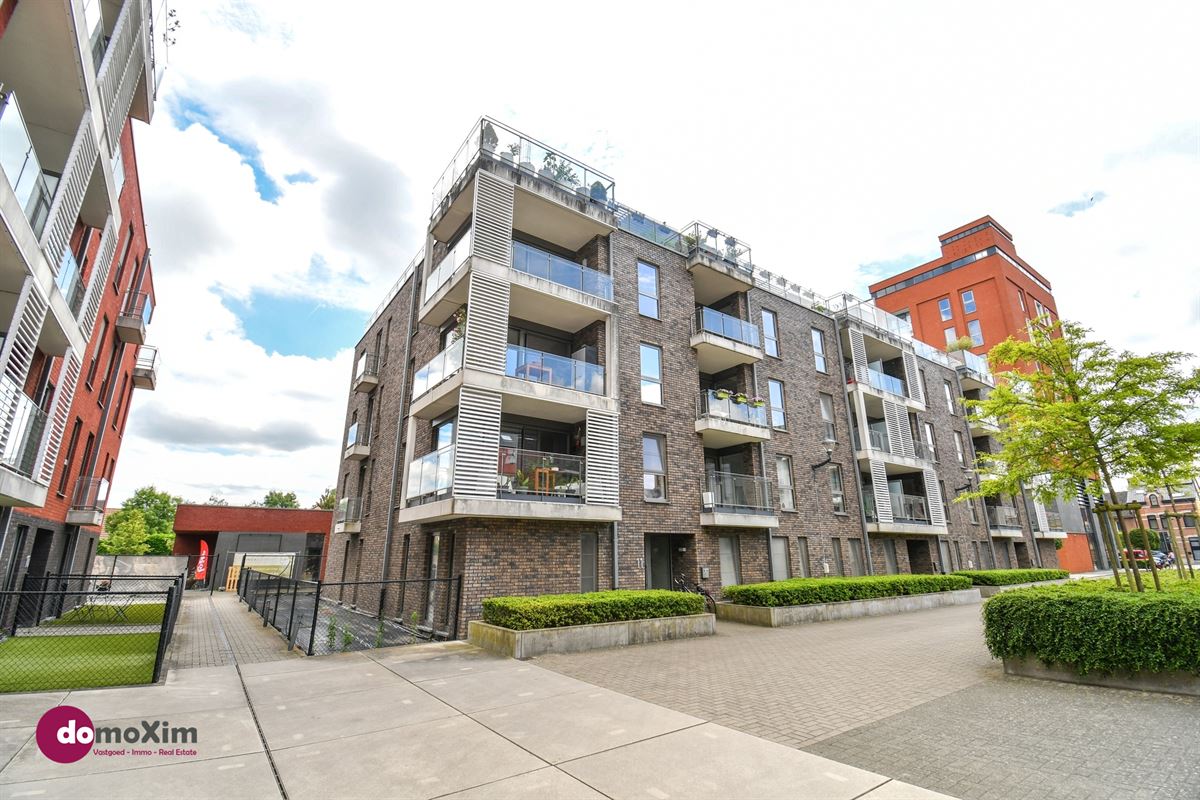 Move-in-ready 3-bedroom apartment with parking in the heart of Boortmeerbeek