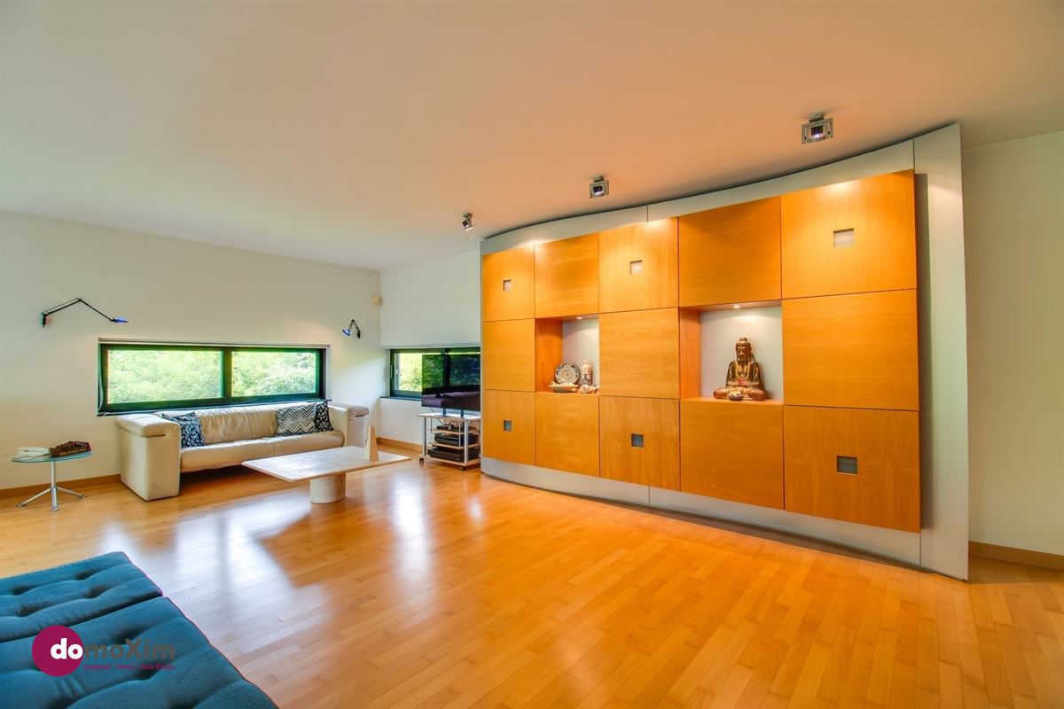 Architecturale parel in de Lievekensbossen in Schiplaken